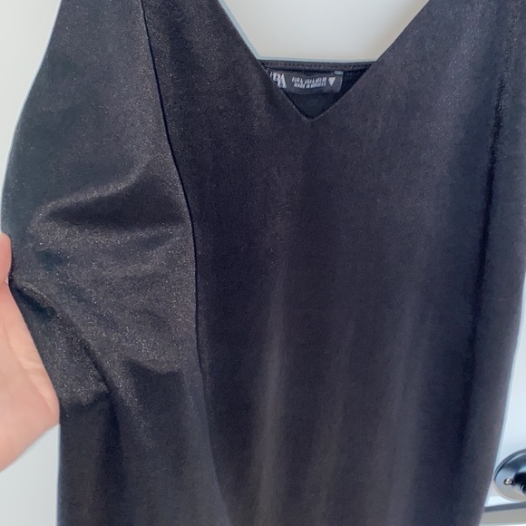 Zara satin dress - Picture 3 of 4